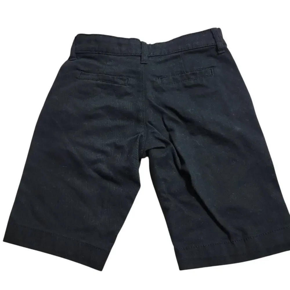 Old Navy Black Bermuda shorts 8slim
